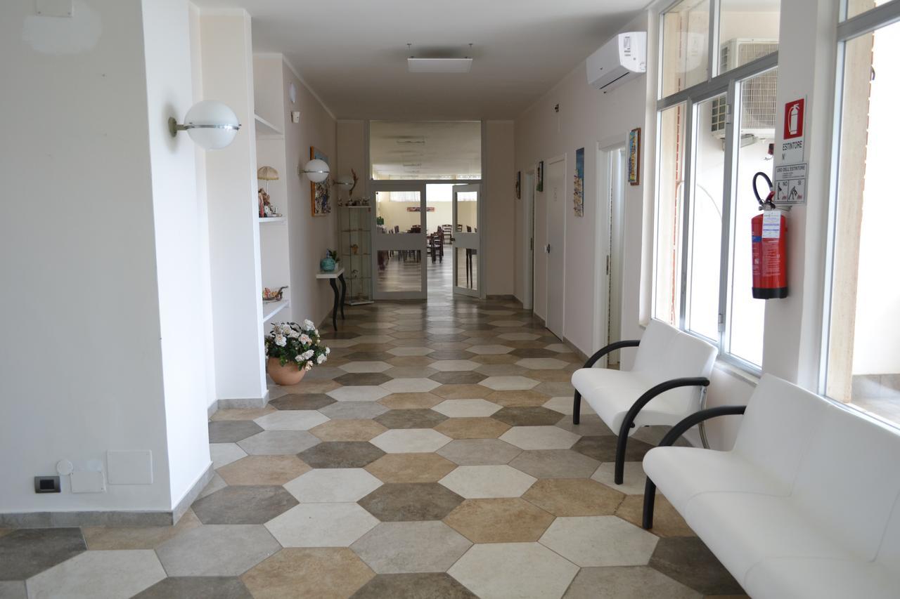 Sunrise Accessible Resort Battipaglia Buitenkant foto