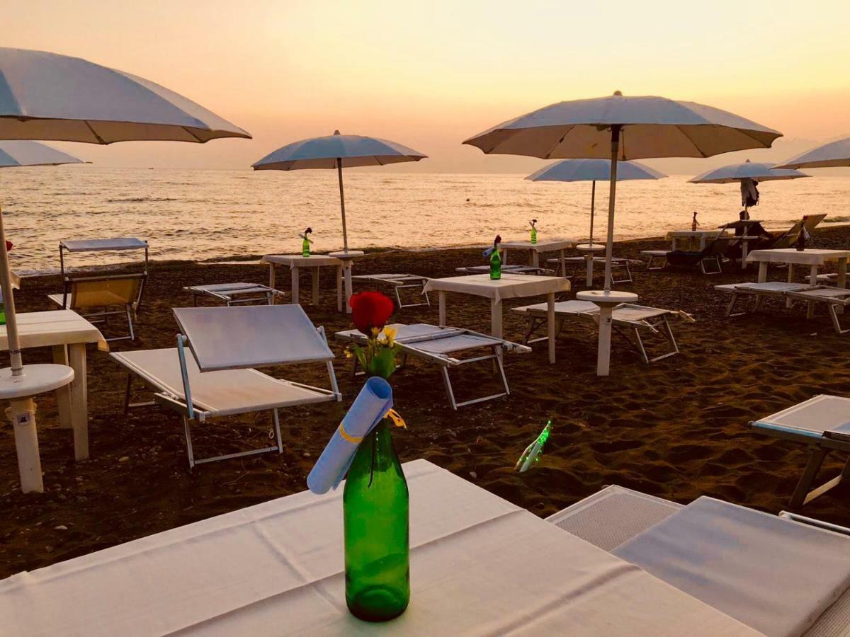 Sunrise Accessible Resort Battipaglia Buitenkant foto