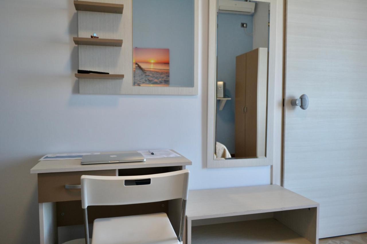 Sunrise Accessible Resort Battipaglia Buitenkant foto